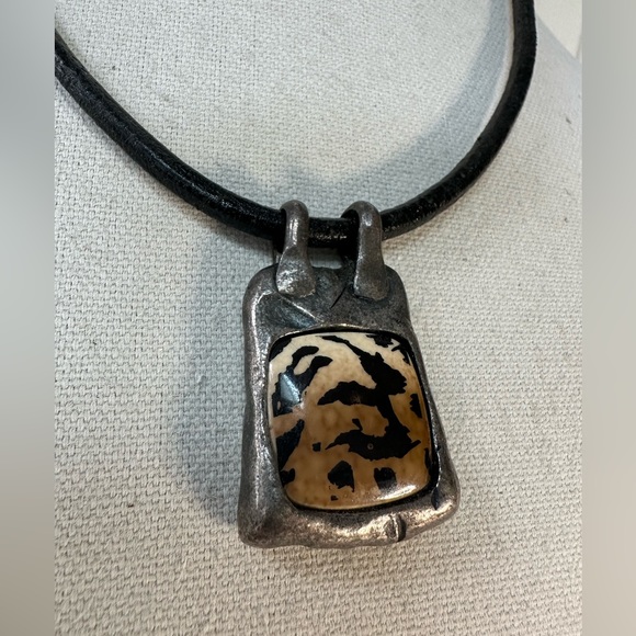 Industrial animal pendant Chico’s boho necklace - Picture 2 of 7